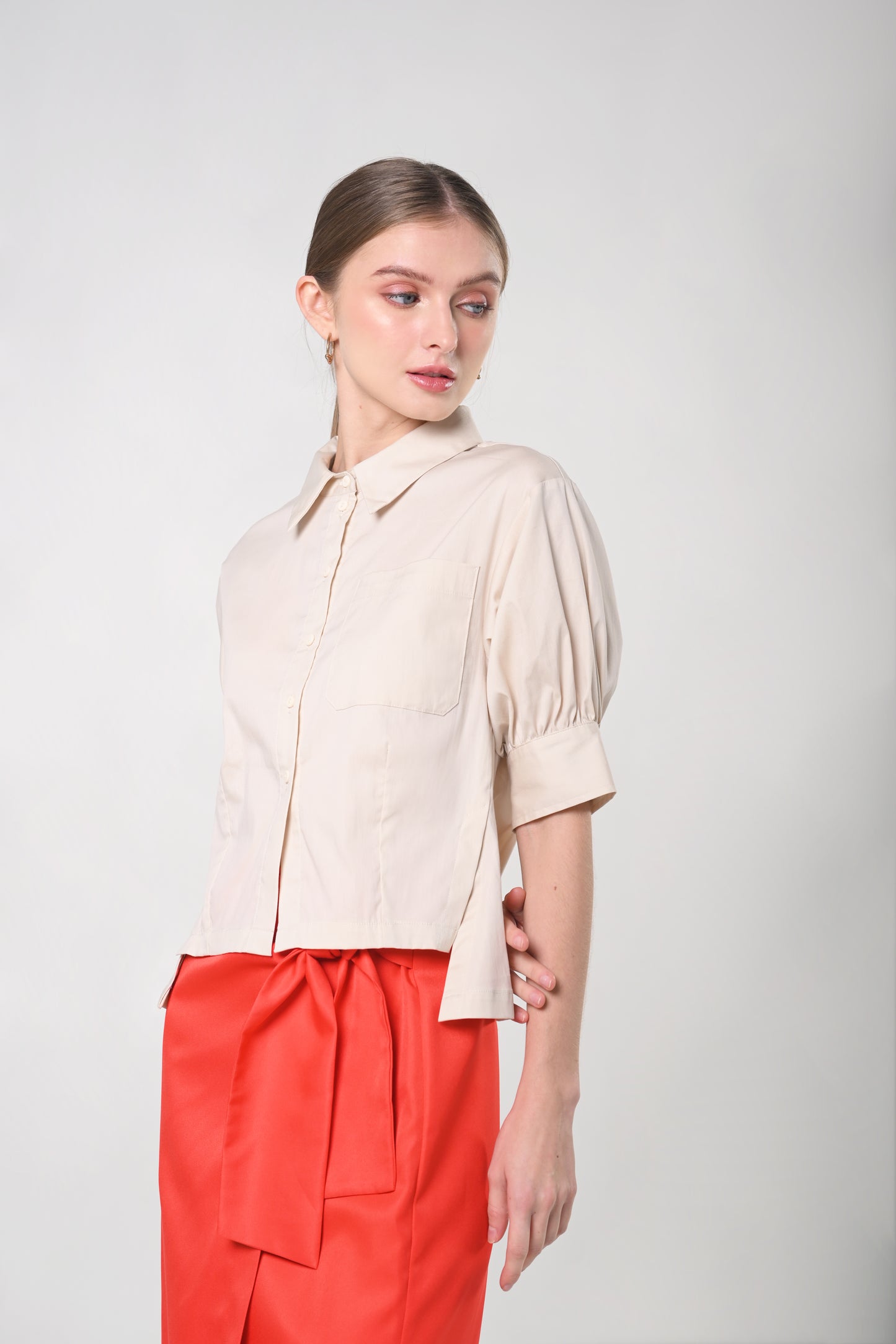 Secret Garden Jenn 5/8 Top (Beige)