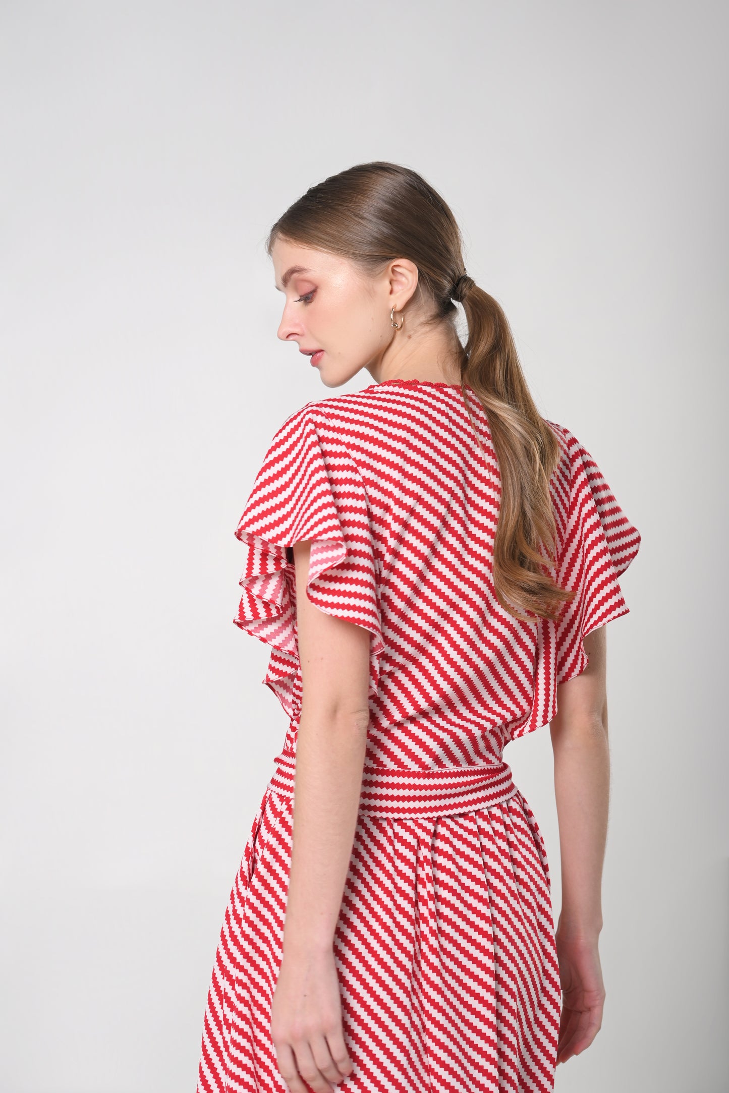 Secret Garden Jhane Short Sleeve Top (Red/White)