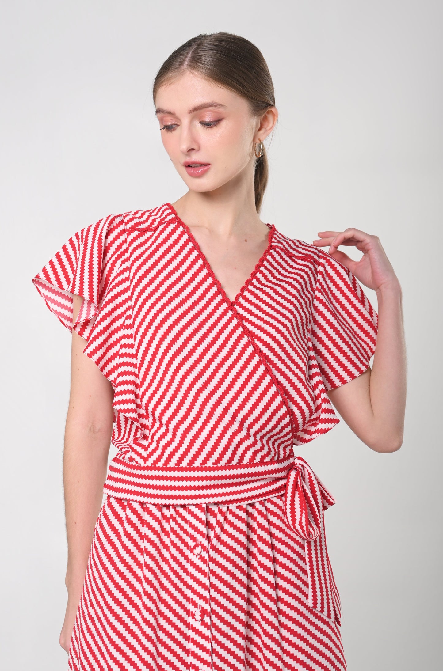 Secret Garden Jhane Short Sleeve Top (Red/White)