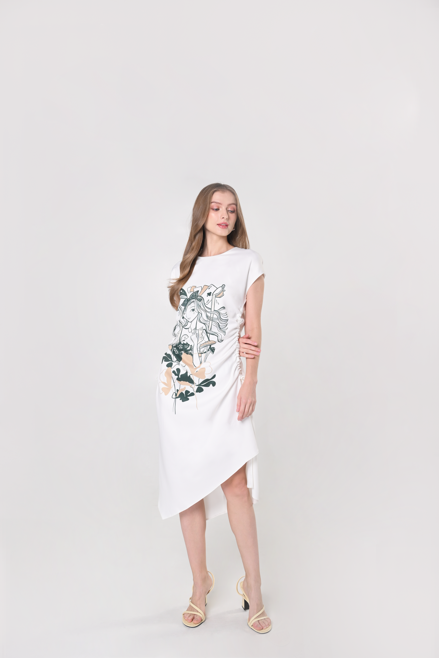 Wonderland Kalice Short Sleeve Dress (White)