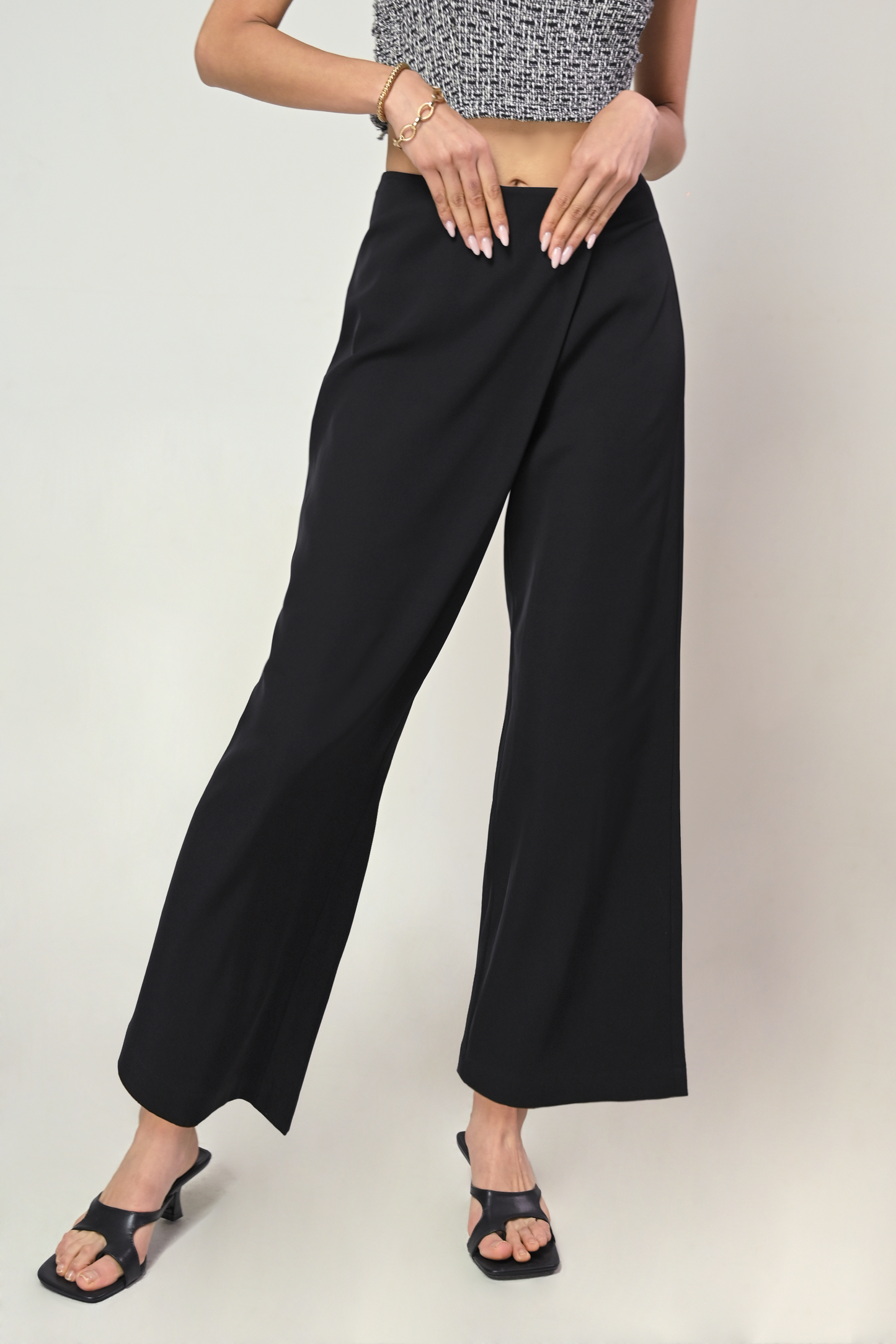 Terrain Skipper Culottes (Black)