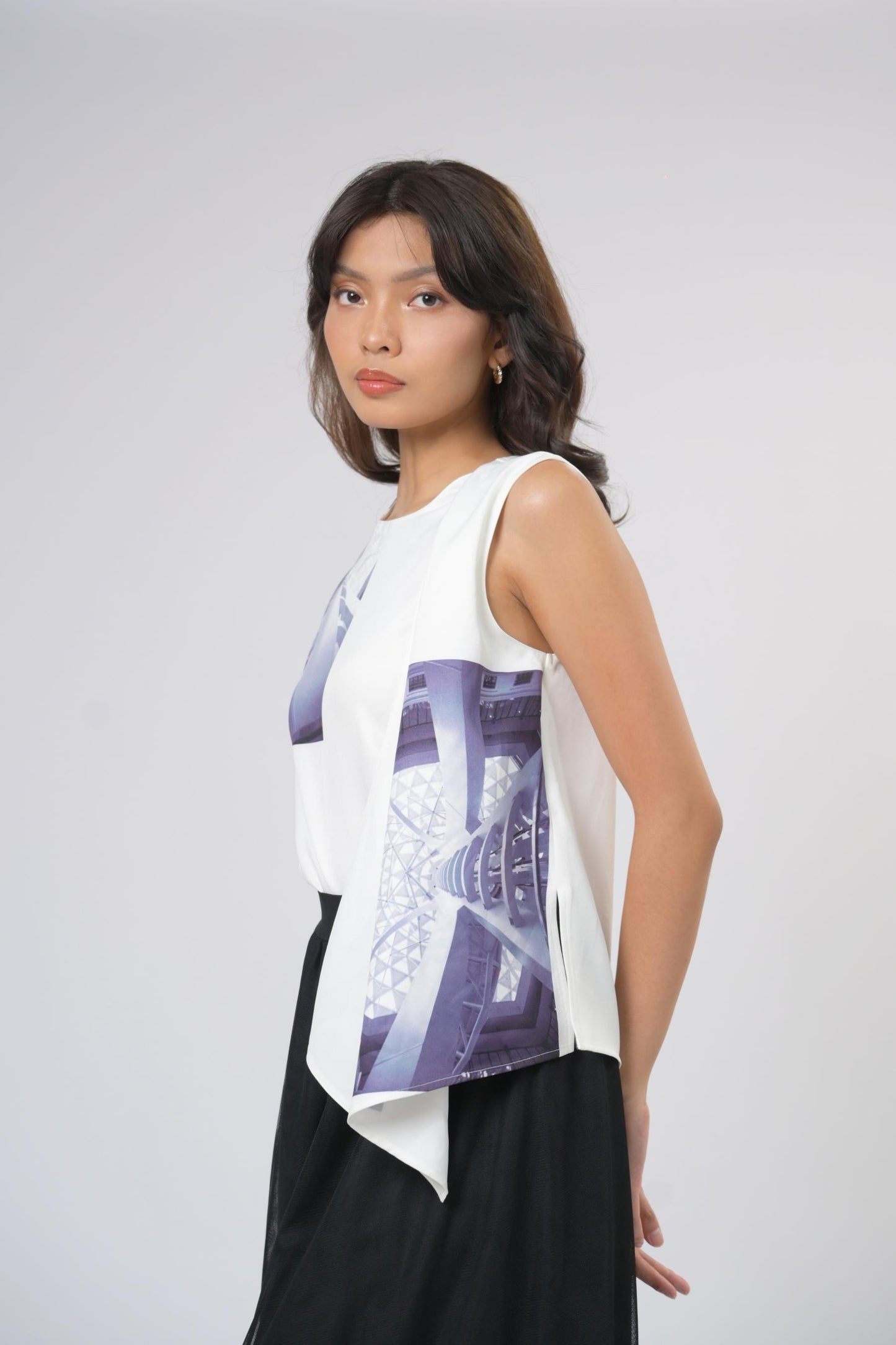 Plains & Prints X Mark Nicdao Teodoro Sleeveless Top (White/Black)